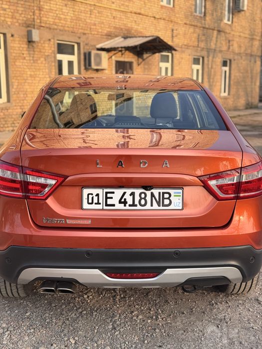 Lada vesta cross