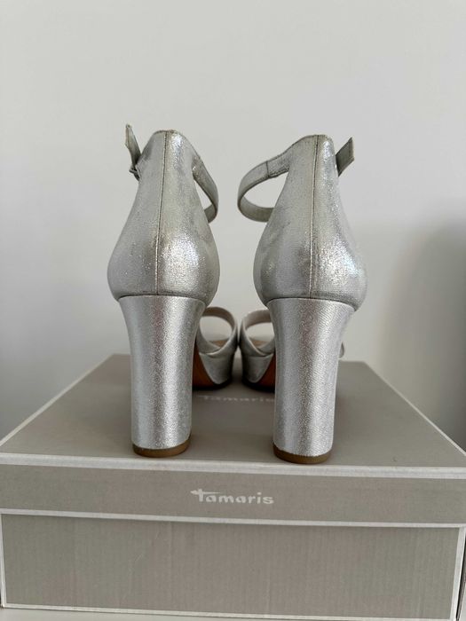 Tamaris Sandale Cu Platforma Argintiu / Silver