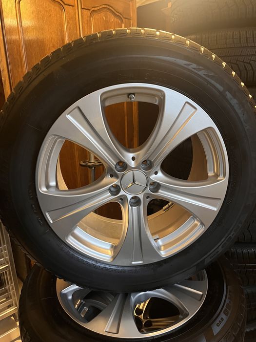 Jante + Cauciucuri Iarna M/S Mercedes GLA 235/60/18