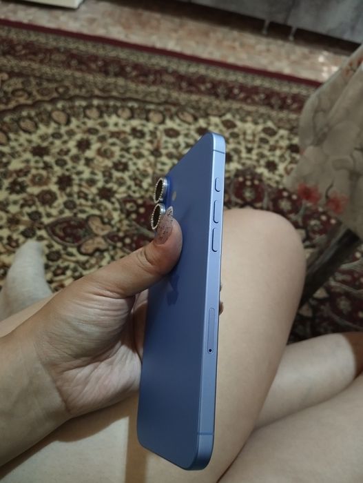 Продам айфон16 плюс