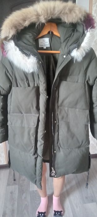 Пуховик отличное качество очень тёплый