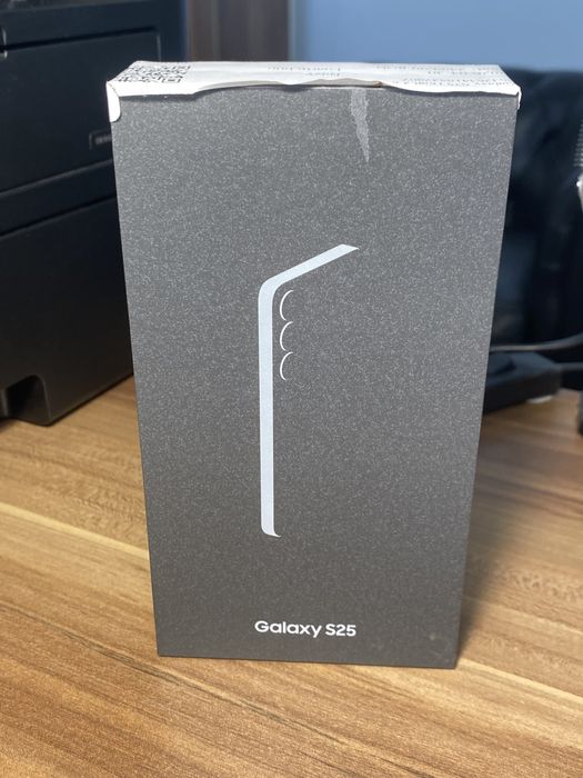 Samsung Galaxy S25 • 256 GB • Navy / Cod Produs: 7807