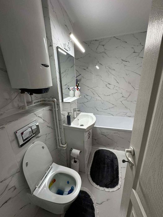Apartament 2 camere decomandat et 2