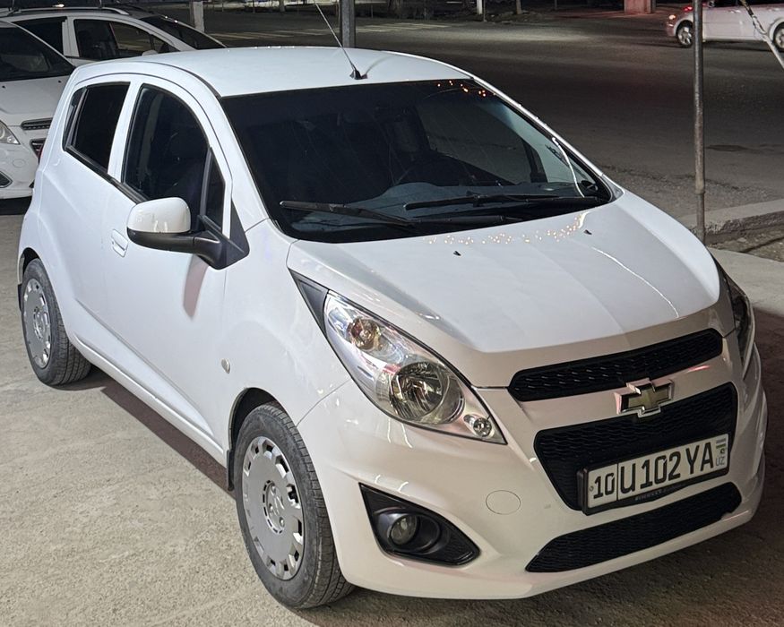 Spark Chevrolet Yilli 2012 Toza Aftomat Metan Gaz  Navaradolari Bilan
