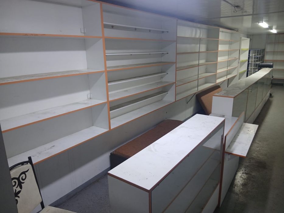 Продам полки для магазина