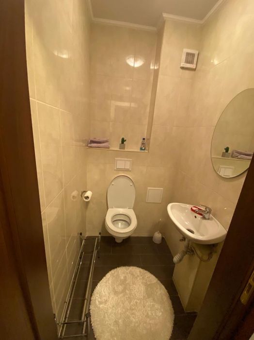 Apartament Prima Nufarul pta.,Nucetului,3 camere si parcare privata