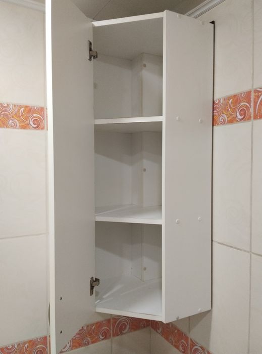 Продам навесной шкаф угловой