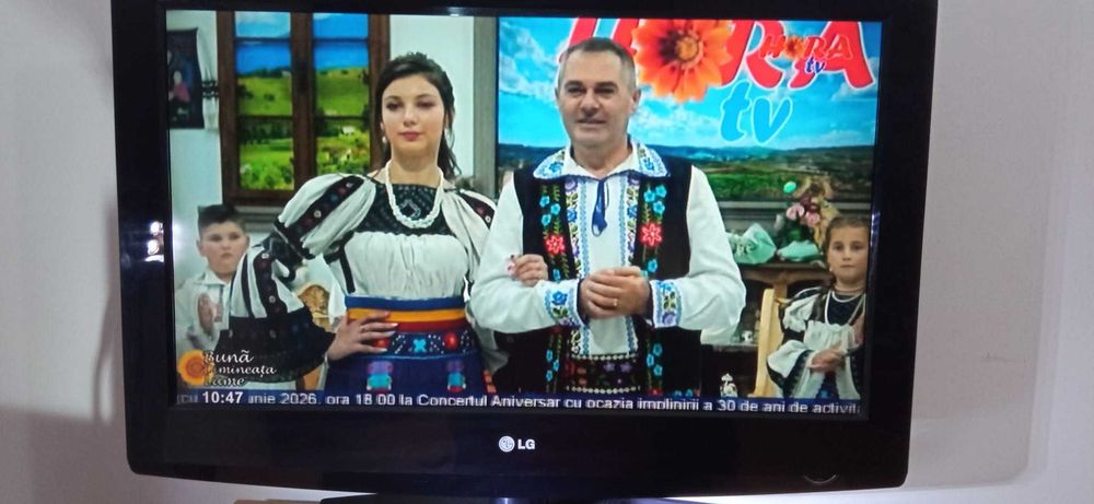 Televizor LG, LCD 81 cm si SAMSUNG 81 cm
