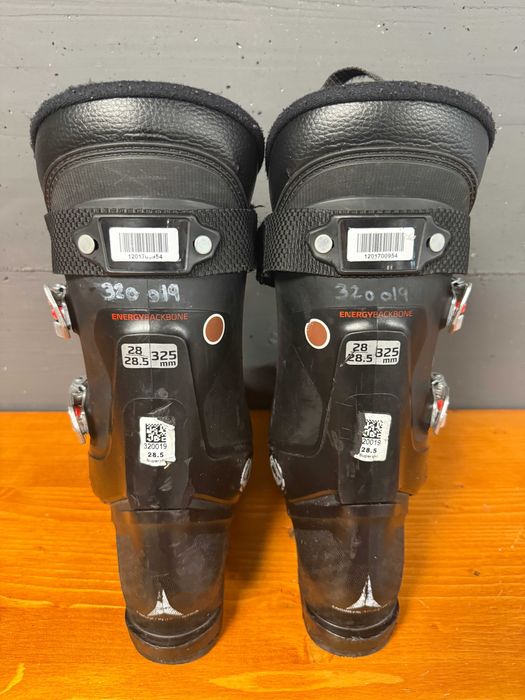 clapari atomic hawx prime r100 mondo 28-28,5,27-27,5 si 26-26,5 europa 43-44,42,5-42 si 40,5-41