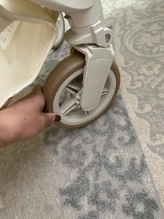 Детская коляска за 35000