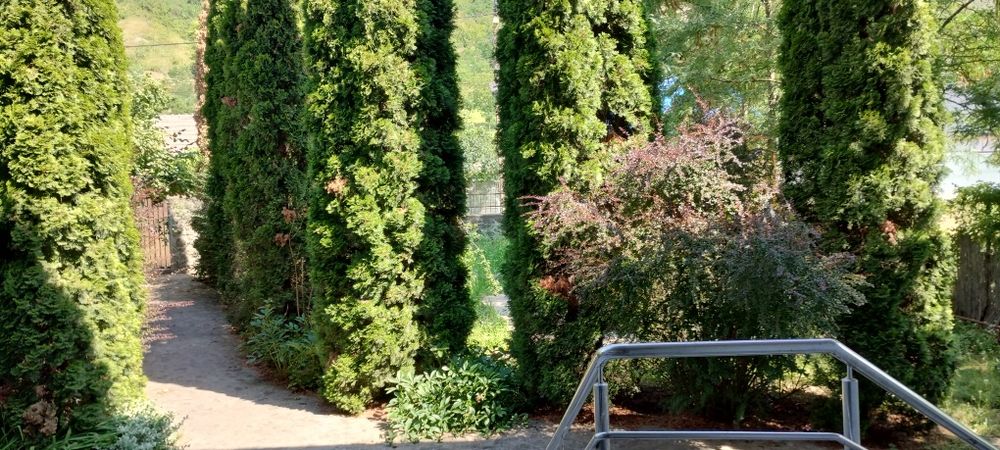 Cazare Turda, Etaj complet de vilă cu terasă – 2 dormitoare, living și intimitate totală
