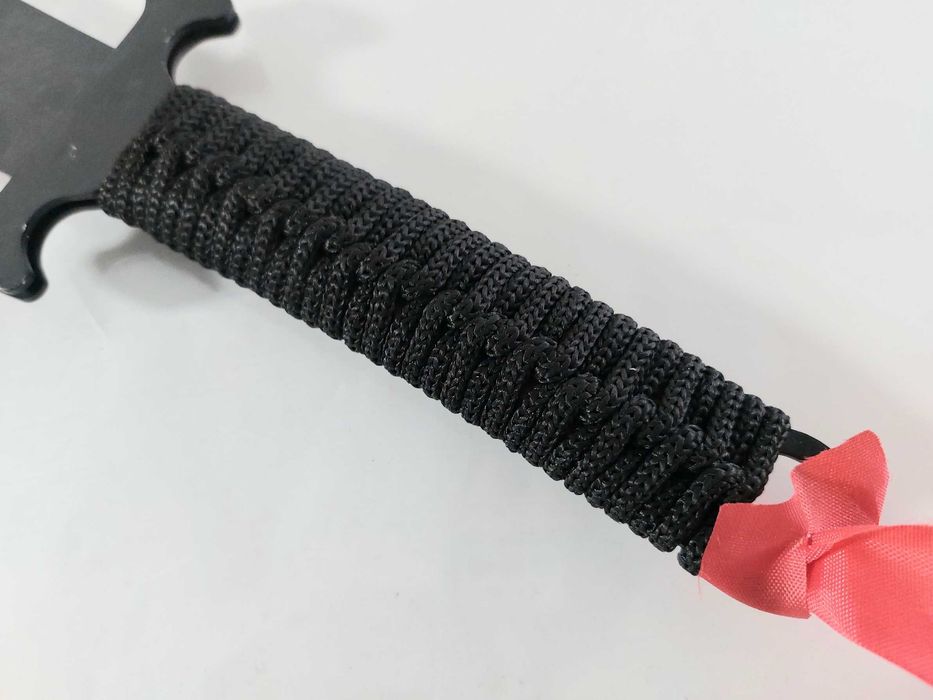 Мачете  в два варианта - черно или сребристо с текстилен калъф