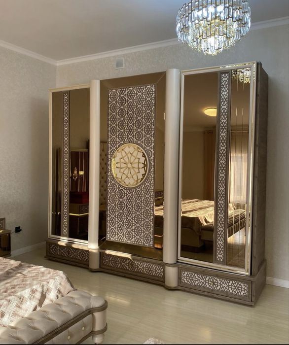 Продается спальный гарнитур