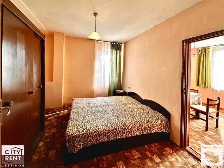 Дава се под наем Едностаен апартамент в Велико Търново, Колю Фичето - 45 кв.м за 230 € - Снимка #3