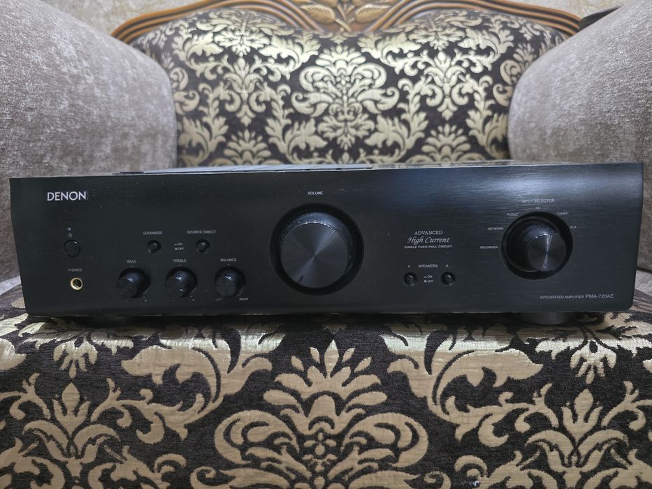 Продается усилитель DENON PMA-720AE