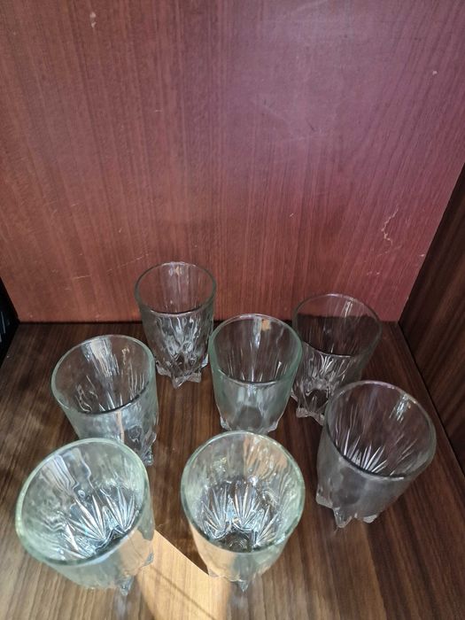 Посуда стеклянная.