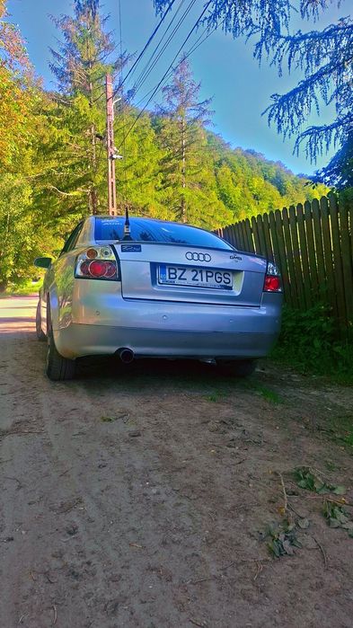 Audi a4 b6 1.9 vand sau Dezmembrez