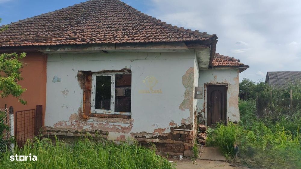 De vanzare Casa tip Duplex la 6000 Euro/10KM>Tasnad /Teren 750 MP