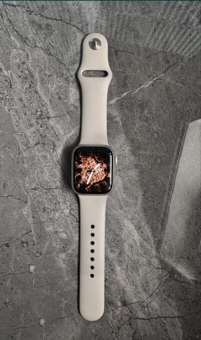 Apple watch 8 series