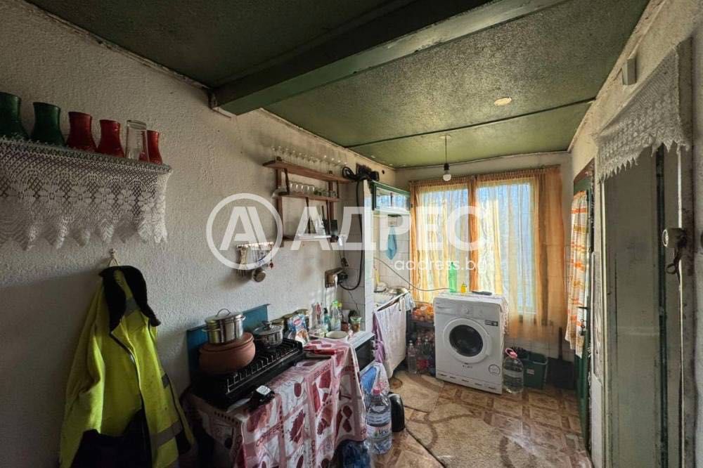 Продава се Къща в Попово - 85 кв.м за 62 €/кв.м - Снимка #1