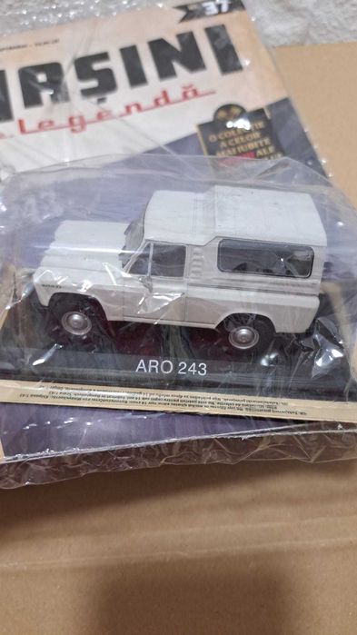 Machetă ARO 243– scara 1:43 – Mașini de Legendă