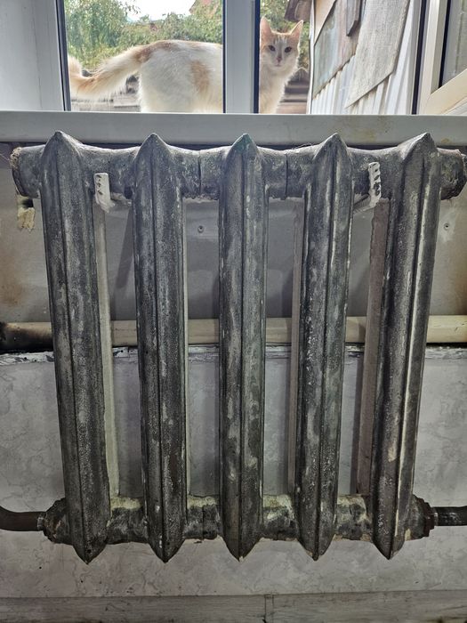 Чугунная батарея 5 секций