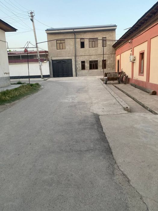 Nazarbek ittifoq uy sotilada