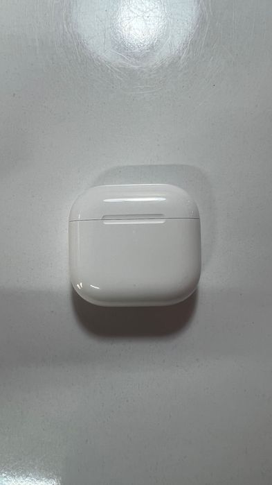 AirPods 4 без ANC
