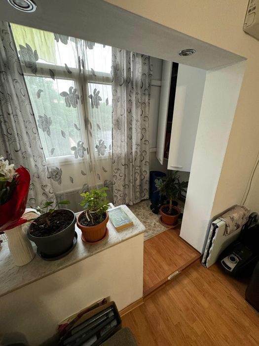 Închiriez apatament 2 camere