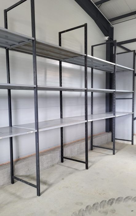 Rafturi metalice cu polița depozitare