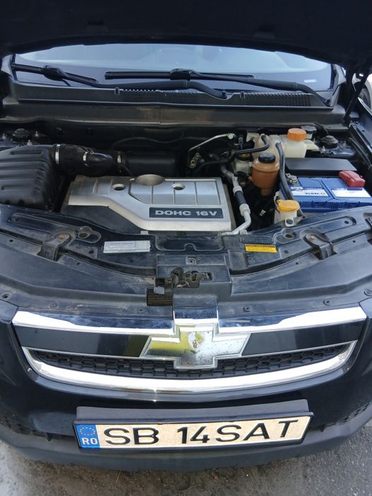 Chevrolet Captiva 2010 – SUV Robust, Spațios și Gata de Drum!