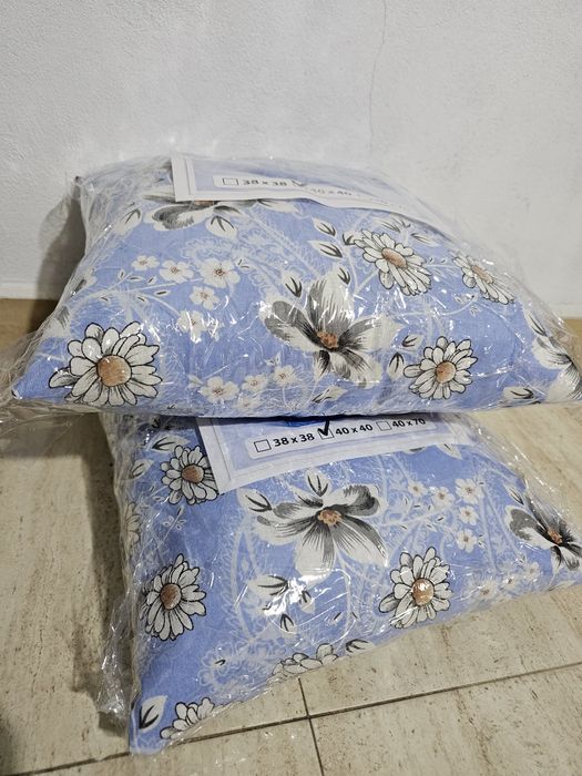 Set 2 perne 40x40 cm – Noi cu etichetă | Moi, pufoase | Livrare OLX