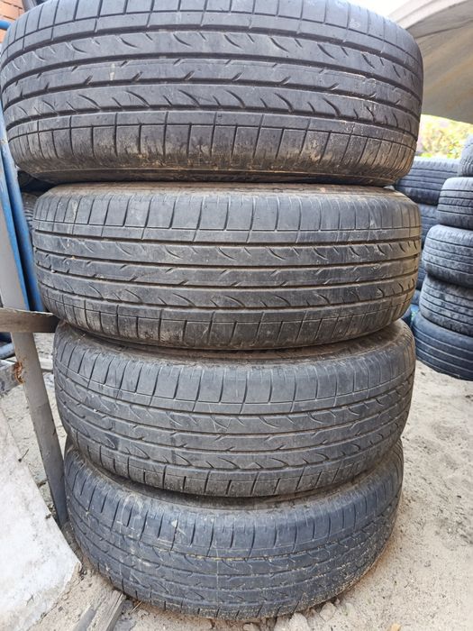 Bridgestone 235 65 R18 комплект