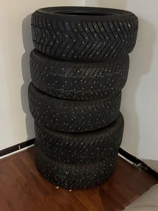 Продам зимние шины