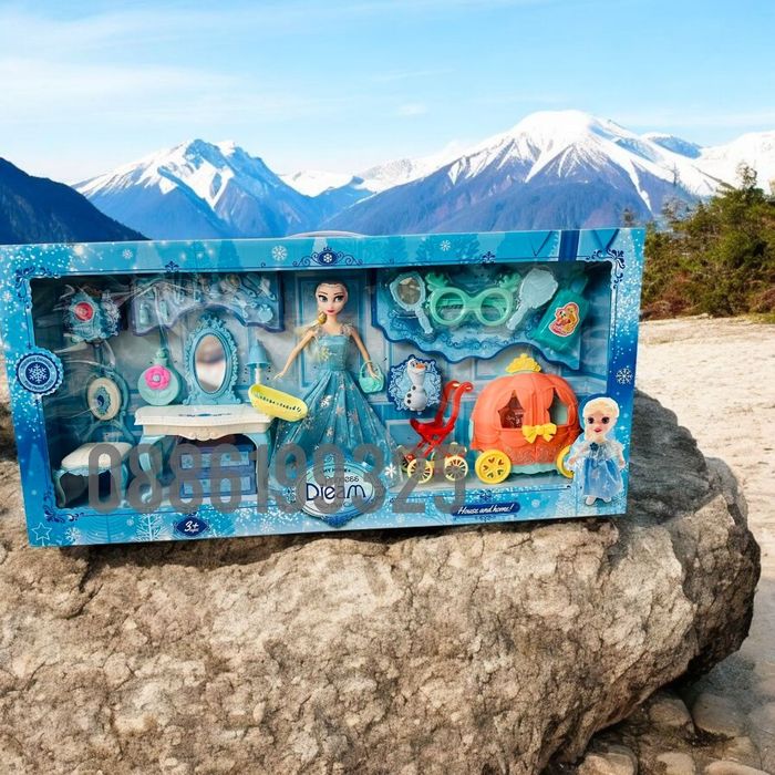 Голям комплект Елза от „Замръзналото кралство“ с каляска, мебели и акс