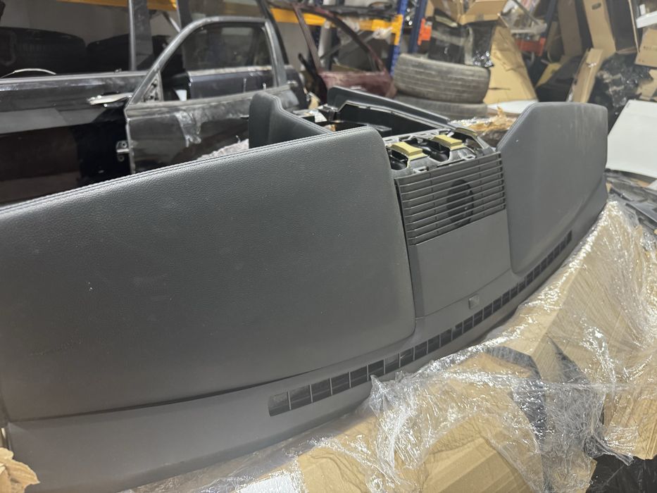 Ford mustang 2015+ 50 years anniversary арматурно табло / еърбег