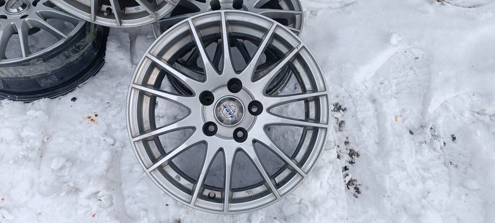 Продам диски на 16  5,114,3