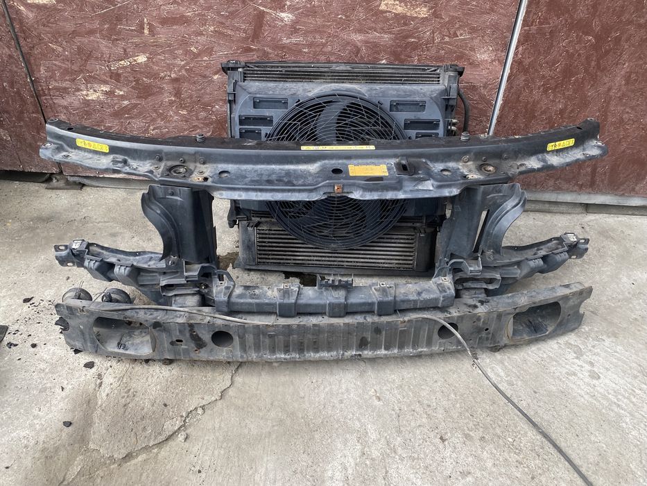 Trager Radiatoare Complect Range Rover Vogue L322 3.0D Pret 1500 lei