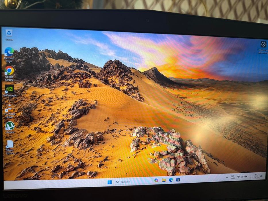 Лаптоп Lenovo Legion y520. 700лв