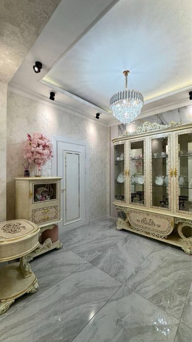 Квартира новостройка 2 комнатная Yunusabad plaza