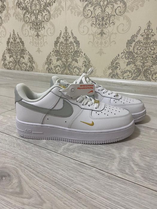 Туфли кросы ботинки