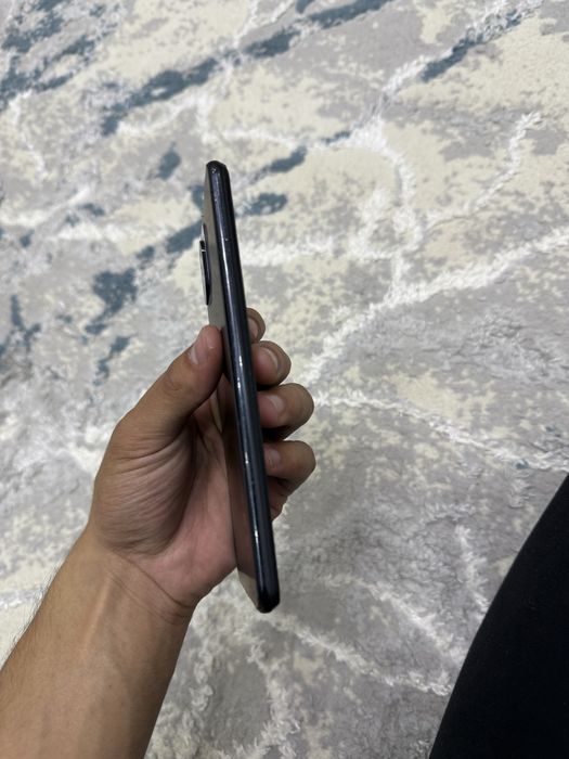 Xiomi 11lite holati yaxshi