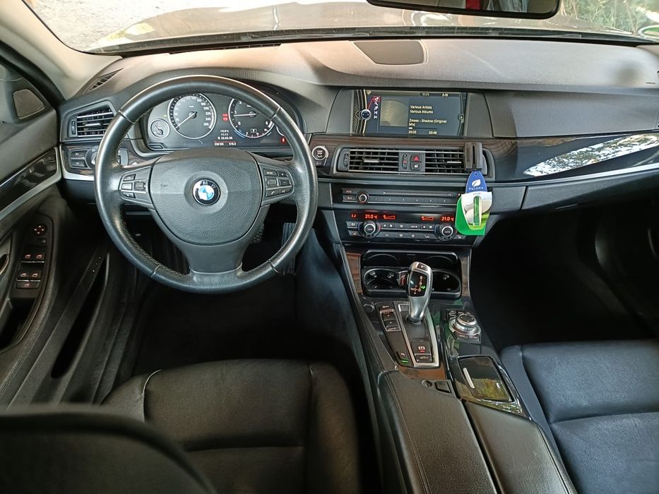 BMW 5 Series 2012 — imagine 7