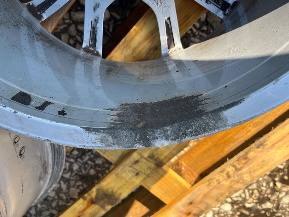 Оригинални джанти 18 Audi A4 A5 A6 8t0601025E 8.5j et29 ном 156 за боя