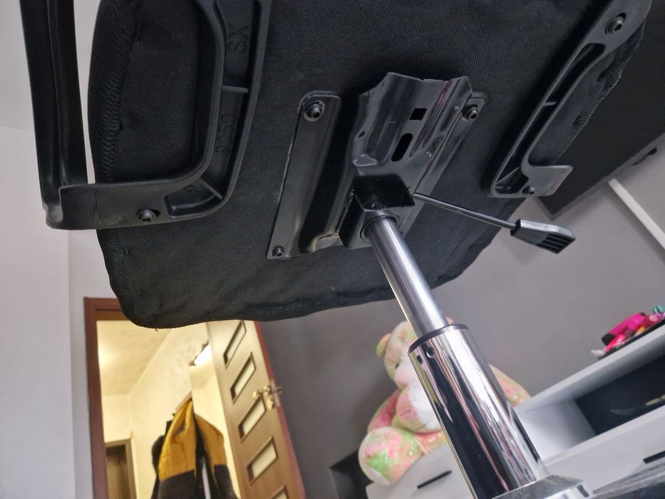 Детски стол за бюро