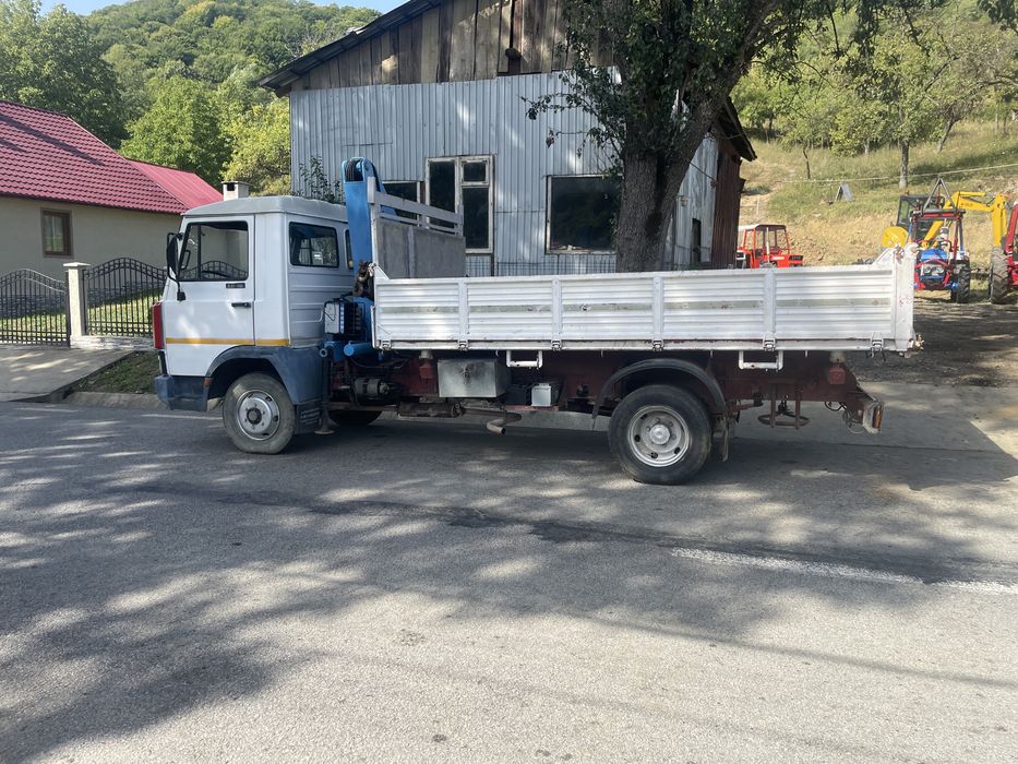 Bascula iveco zeta 6,5 t cu macara