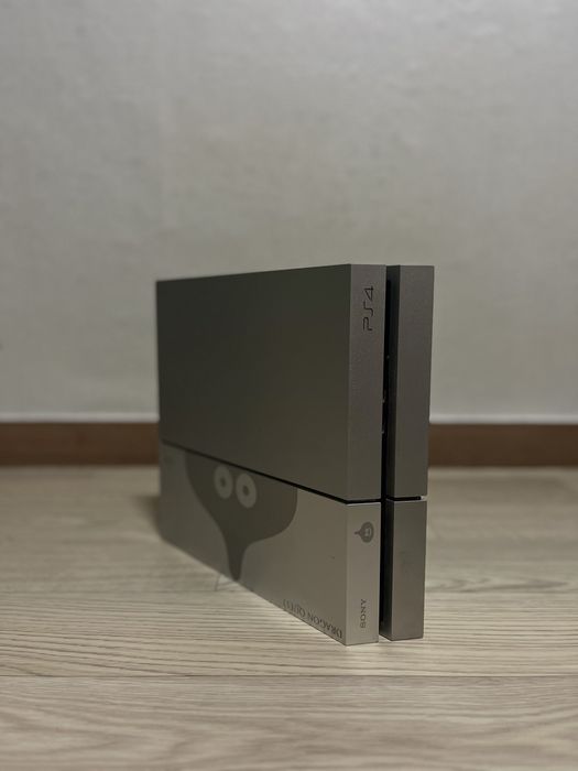 Продам две пс 4 с играми