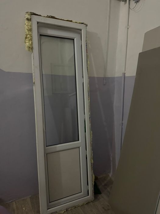Недорого продам двери