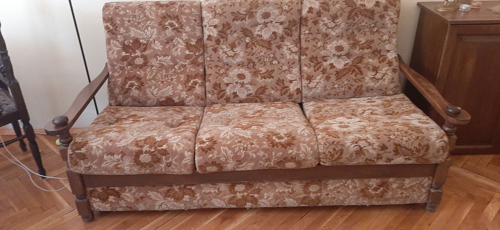 За ценители - уникален разтегателен диван и фотьойл