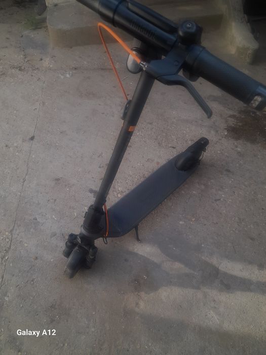 Vând trotinetă electrică!